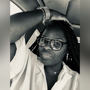 Meet your Posher, Ja'myza